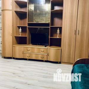 1-к квартира, посуточно, 53м2, 1/1 этаж