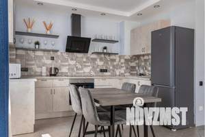 2-к квартира, посуточно, 78м2, 9/18 этаж