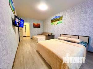 1-к квартира, посуточно, 45м2, 1/1 этаж