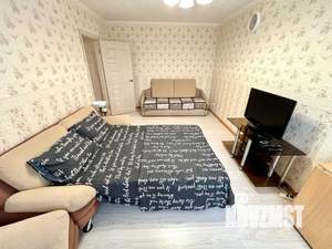 2-к квартира, посуточно, 47м2, 3/3 этаж