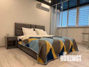 1-к квартира, посуточно, 45м2, 3/25 этаж