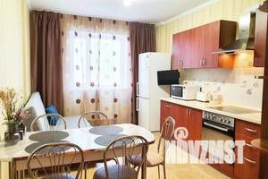 1-к квартира, посуточно, 50м2, 10/25 этаж