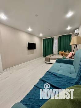 1-к квартира, посуточно, 39м2, 8/10 этаж