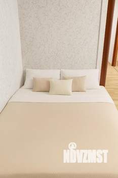 2-к квартира, посуточно, 46м2, 1/1 этаж