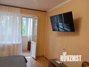 1-к квартира, посуточно, 39м2, 4/9 этаж