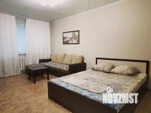 1-к квартира, посуточно, 46м2, 3/10 этаж