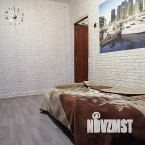 2-к квартира, посуточно, 42м2, 3/4 этаж