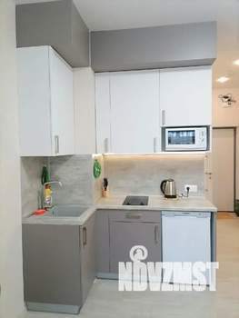 Студия квартира, посуточно, 30м2, 1/24 этаж