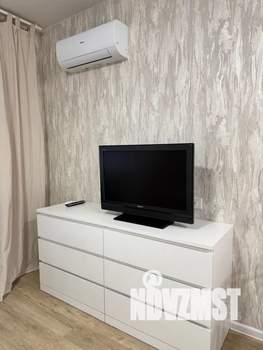 Студия квартира, посуточно, 33м2, 10/25 этаж