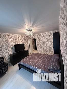 1-к квартира, посуточно, 39м2, 2/5 этаж