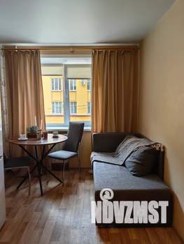 1-к квартира, посуточно, 38м2, 3/7 этаж