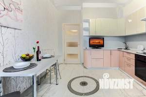 1-к квартира, посуточно, 40м2, 1/1 этаж