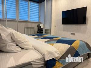 1-к квартира, посуточно, 45м2, 3/25 этаж