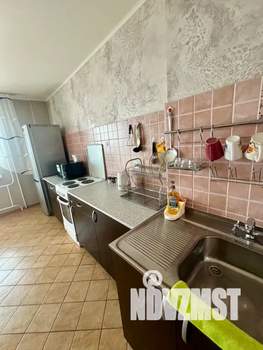 1-к квартира, посуточно, 55м2, 11/16 этаж