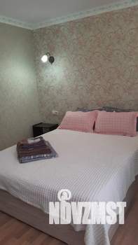 2-к квартира, посуточно, 64м2, 2/18 этаж