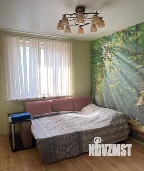 1-к квартира, посуточно, 32м2, 3/3 этаж