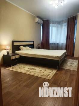 1-к квартира, посуточно, 42м2, 8/10 этаж