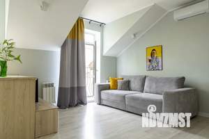 Студия квартира, посуточно, 39м2, 4/4 этаж