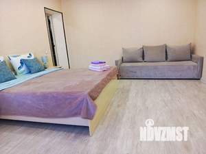 1-к квартира, посуточно, 50м2, 1/1 этаж