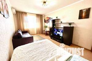 1-к квартира, посуточно, 50м2, 15/24 этаж