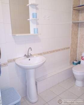 1-к квартира, на длительный срок, 50м2, 3/6 этаж