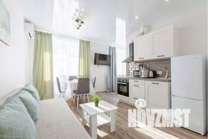 1-к квартира, посуточно, 41м2, 14/16 этаж