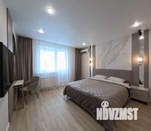 1-к квартира, посуточно, 62м2, 1/1 этаж