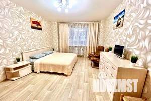 1-к квартира, посуточно, 45м2, 2/19 этаж