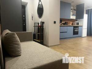 Студия квартира, посуточно, 42м2, 3/20 этаж