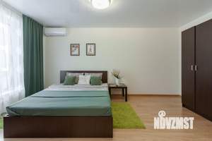 Студия квартира, посуточно, 35м2, 2/3 этаж