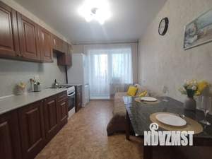 1-к квартира, посуточно, 40м2, 8/10 этаж