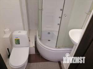 Студия квартира, посуточно, 28м2, 1/20 этаж