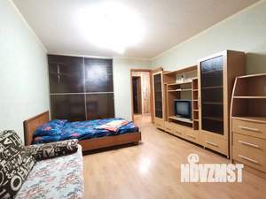 1-к квартира, посуточно, 44м2, 12/18 этаж