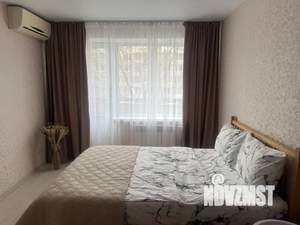 1-к квартира, посуточно, 38м2, 2/9 этаж