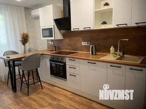 1-к квартира, посуточно, 44м2, 11/26 этаж