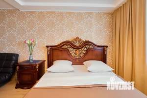 1-к квартира, посуточно, 56м2, 1/1 этаж