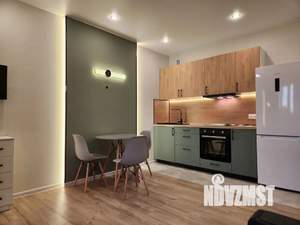 Студия квартира, посуточно, 35м2, 14/24 этаж