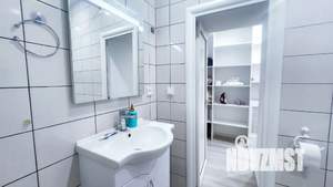 1-к квартира, посуточно, 40м2, 1/2 этаж