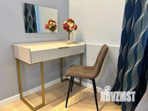 Студия квартира, посуточно, 40м2, 2/4 этаж