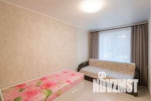 2-к квартира, посуточно, 46м2, 2/5 этаж