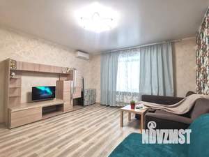 1-к квартира, посуточно, 40м2, 1/5 этаж