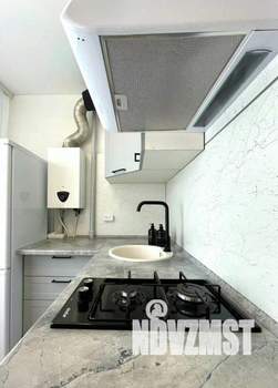 2-к квартира, посуточно, 46м2, 1/1 этаж