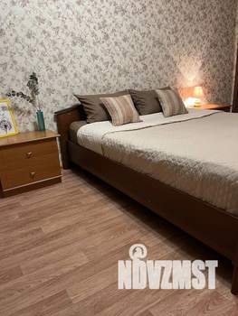 1-к квартира, посуточно, 33м2, 2/9 этаж