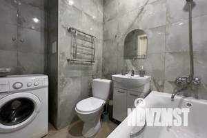 1-к квартира, посуточно, 35м2, 7/25 этаж