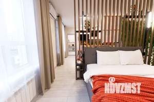 Студия квартира, посуточно, 35м2, 5/21 этаж