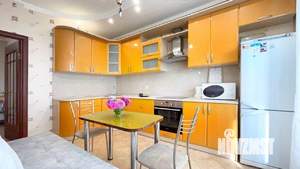 1-к квартира, посуточно, 38м2, 1/1 этаж