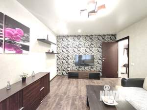 2-к квартира, посуточно, 56м2, 1/1 этаж