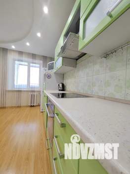 1-к квартира, посуточно, 40м2, 13/16 этаж