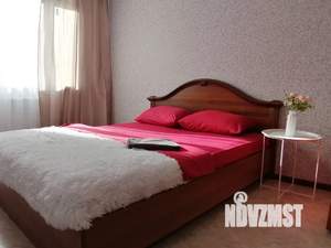 1-к квартира, посуточно, 40м2, 3/25 этаж