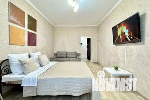 1-к квартира, посуточно, 43м2, 3/25 этаж